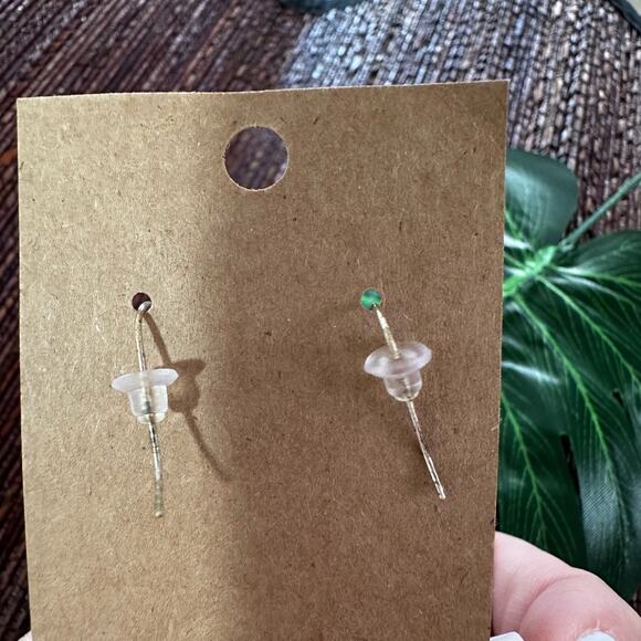 BOGO FREE CUT OUT RETRO RED SPARKLE DANGLY  EARRINGS - Picture 3 of 4